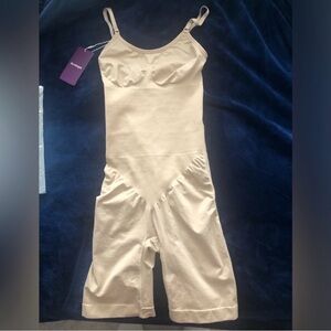 Seamless Beige Shaping Bodysuit with Adjustable Straps